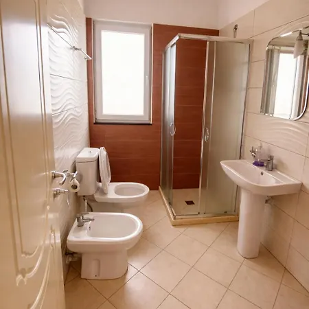 Mare Nostrum Apartamento Shëngjin